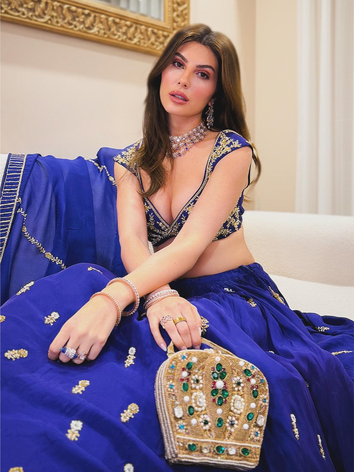 ELNAAZ NOROUZI Wearing Crown Minaudière
