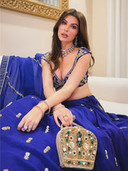 ELNAAZ NOROUZI Wearing Crown Minaudière