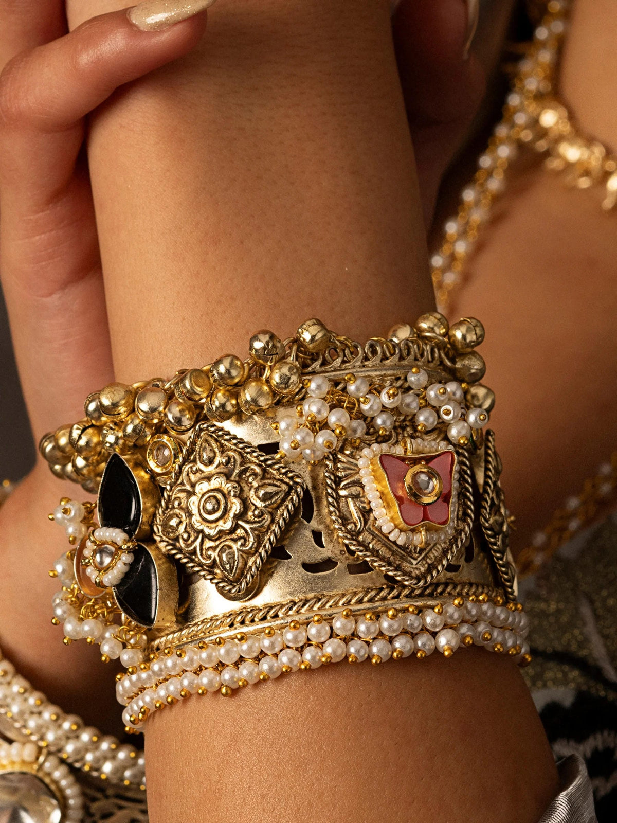 Jaali Aurum Fusion Gold Plated Handcuff