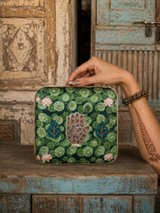 Hastkala Embroidered Clutch