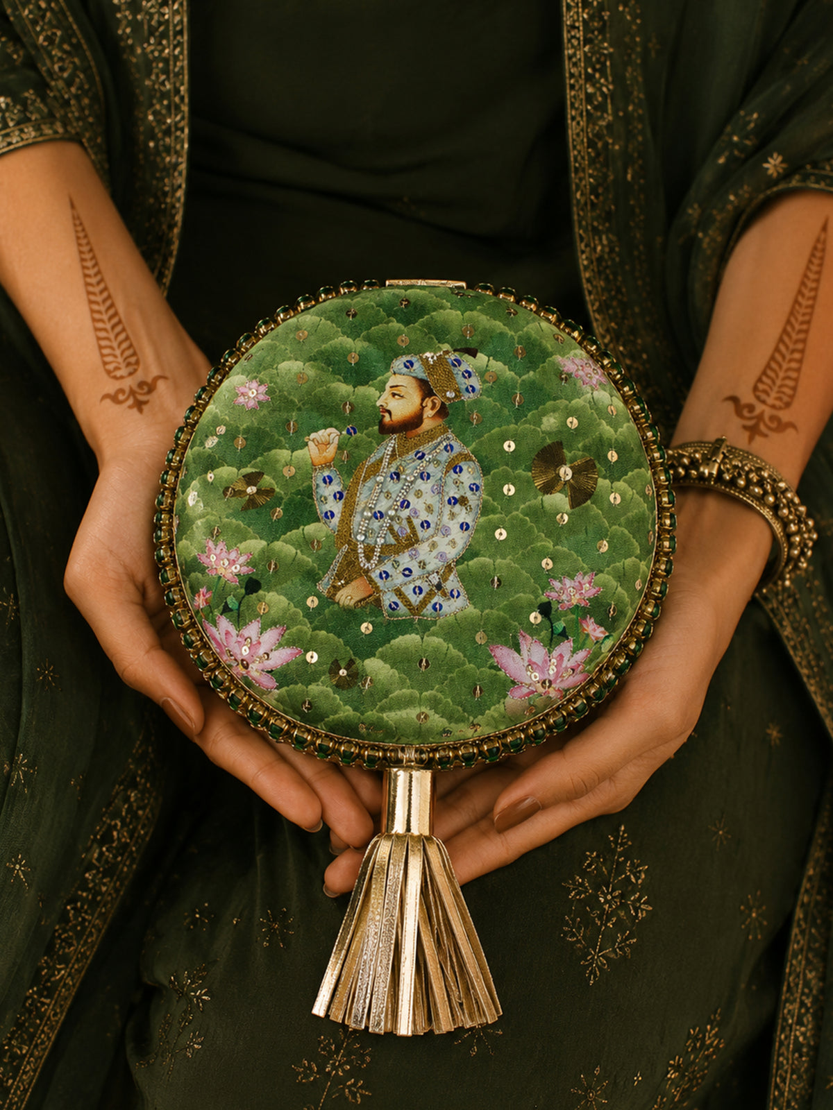 Mughal E Taj Embroidered Clutch