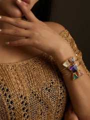 Crater Crust Handcuff