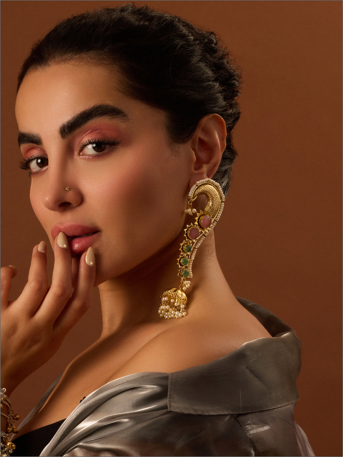 Varnika Karnphool Earring