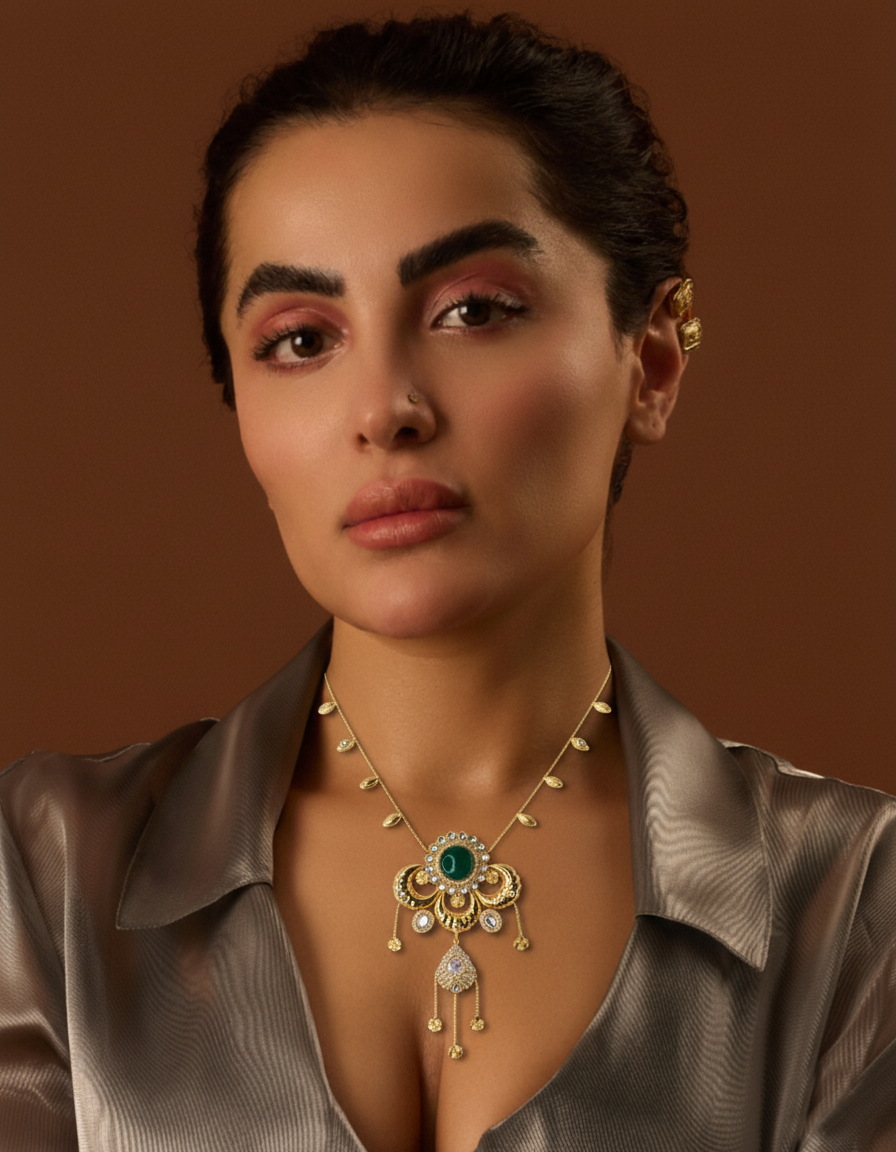 Solara Pendant Necklace