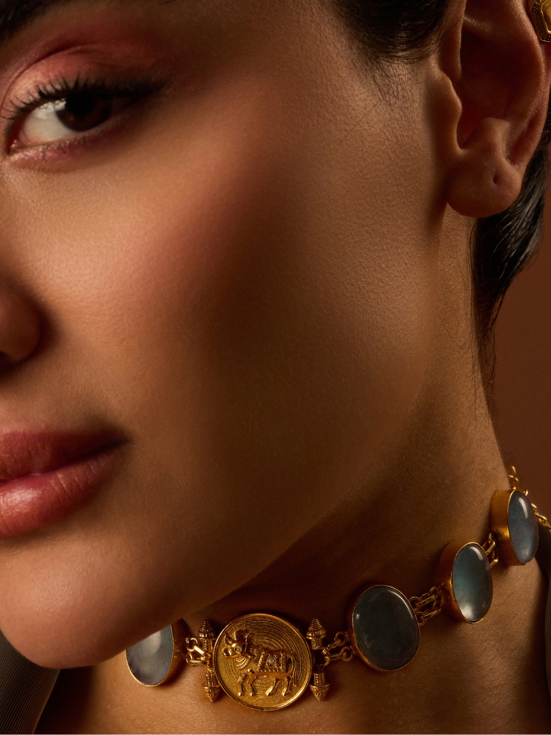 Gau Coin Pendant - Grey