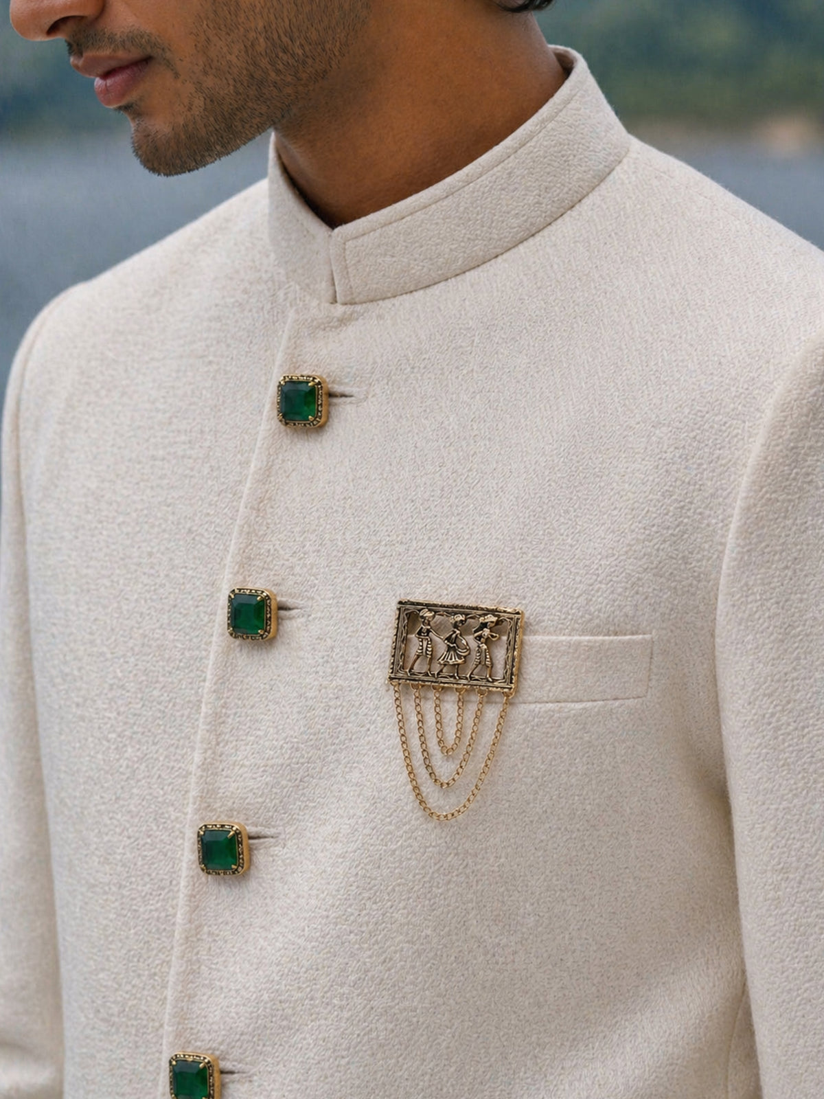 Heritage Narrative Brooch (Gold)