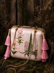 Indian Forest Clutch