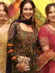 SADIA KHATEEB Wearing Tropical Tiger Queen Clutch