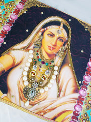 Surkh Banno Large Bangle Box | Limited Edition