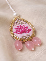 Gulabi Kamal Mangtikka