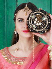 Makta Kari Beaded Embroidered Clutch