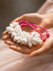 Gulbahar Ivory Silk Gajra